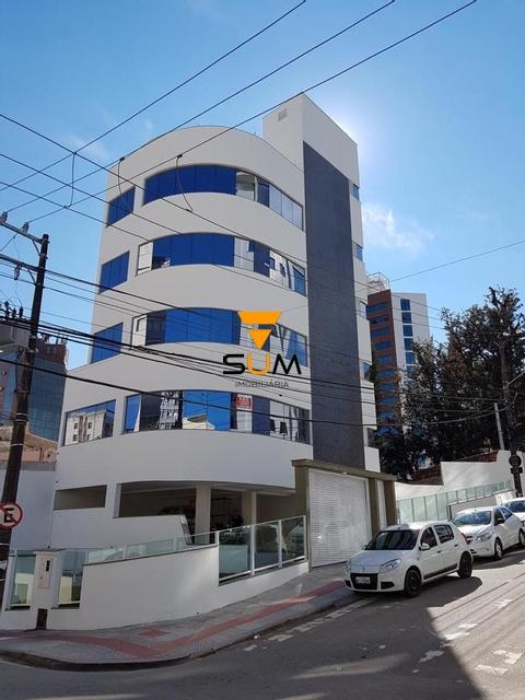 Venda | Prédio com 593,65 m² | 4 andares de salas comerciais | 8 vagas de garagem | Centro, Florianópolis-SC