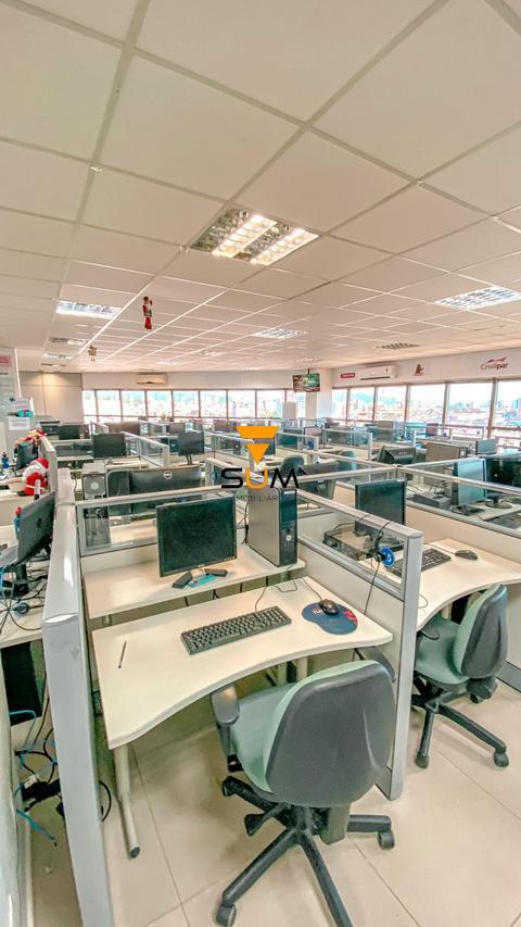 Sala no Centro Comercial Terra Firme em Barreiros em São José/SC | Sala comercial ampla | Inquilino quer permanecer no imóvel | Oportunidade de investimento