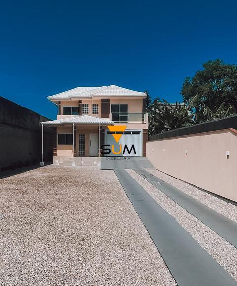 Venda | Casa com 150m² | 3 dormitório(s) sendo 2 suítes | 4 vaga(s) de garagem | Saveiro, Biguaçu-SC.